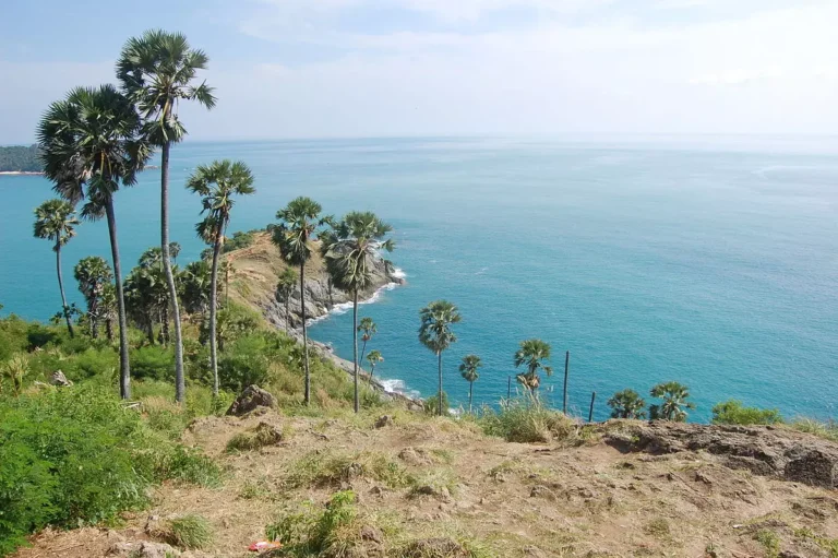 Promthep Cape, Phuket: Sunset and Lighthouse Visitor Guide