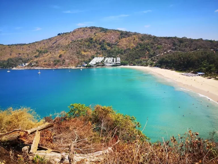 Nai Harn Beach, Phuket: Best Time, Swimming Safety and Facilities