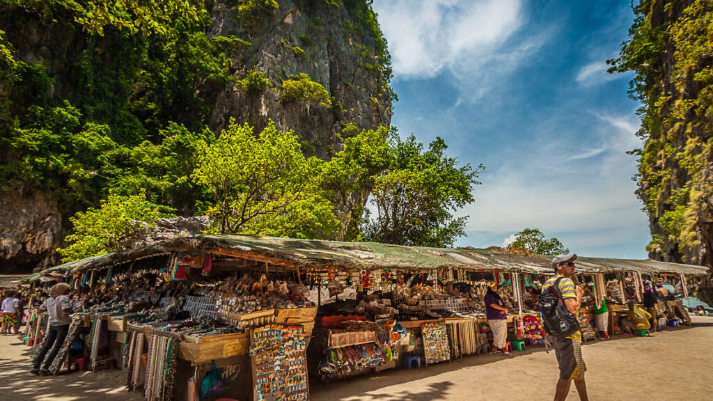 James Bond CANEO - Yao Yai Island by Speedboat - SeaStar